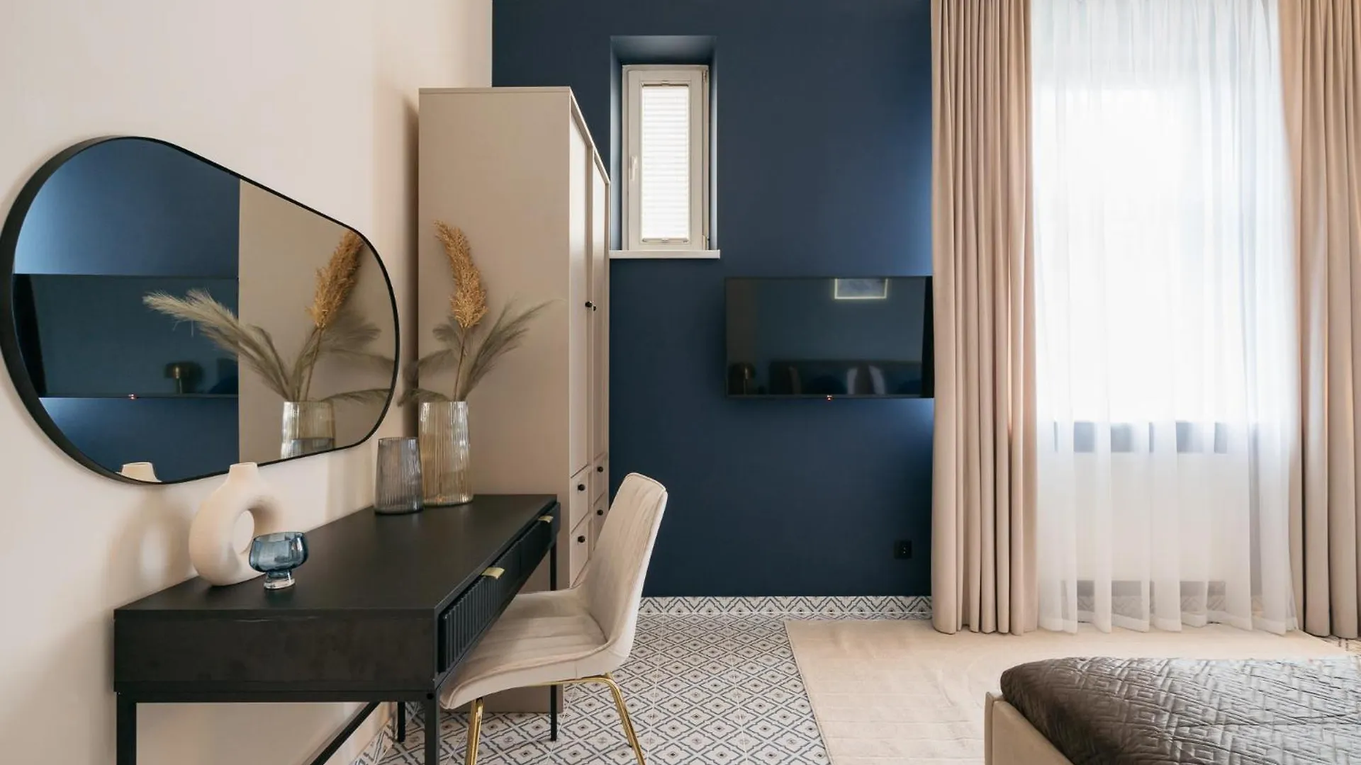 Moonlight II Apartment - Loftaffair Krakow Poland