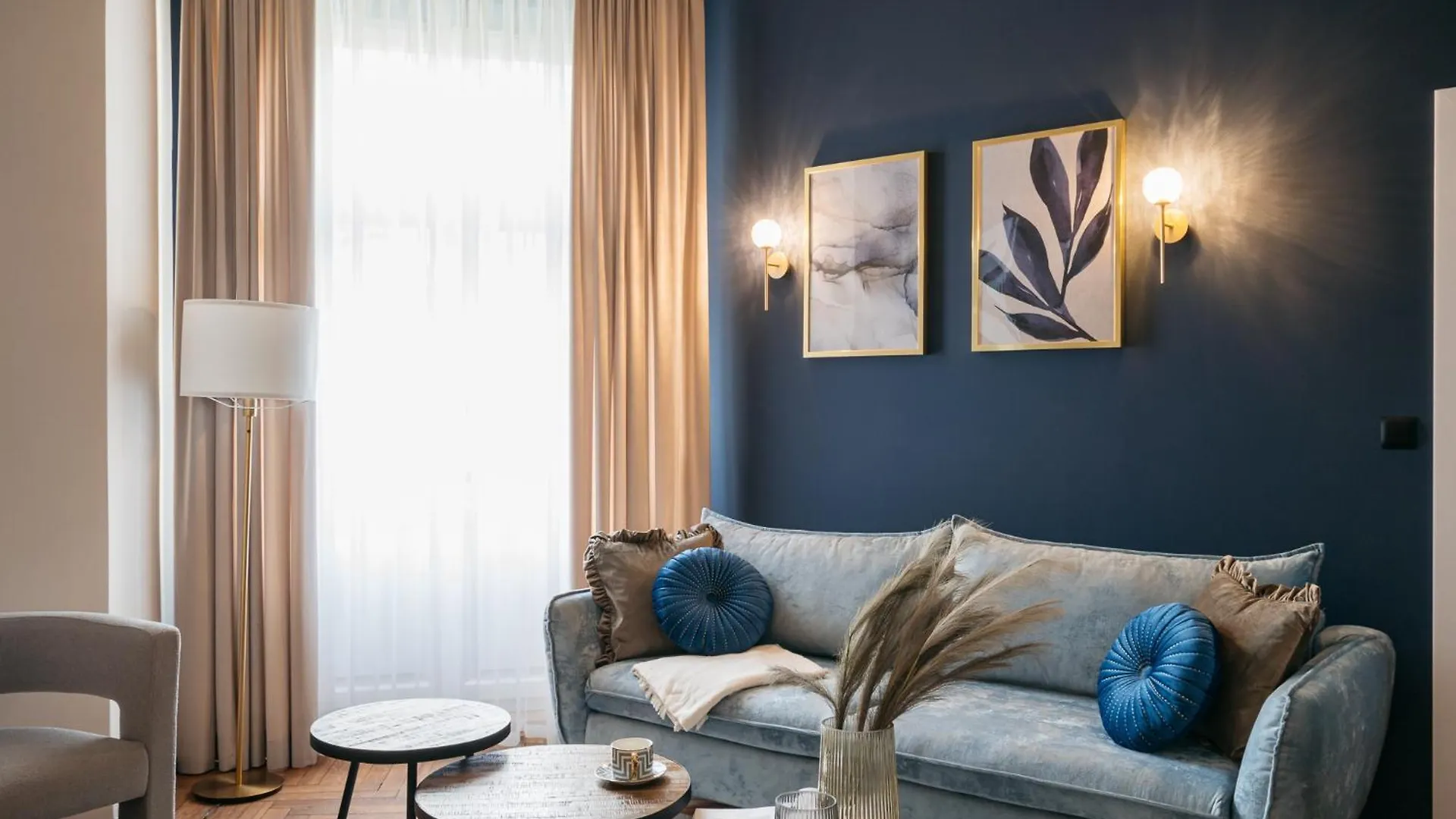 Moonlight II Apartment - Loftaffair Krakow Poland